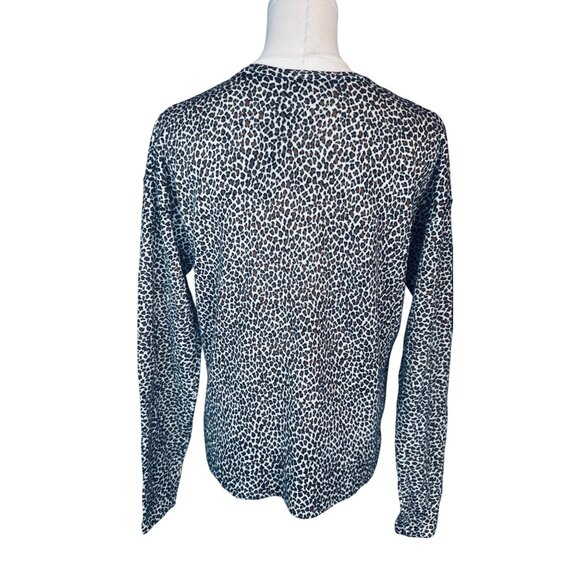 NWT Banana Republic Small Leopard Print V-Neck Merino Wool Sweater - Picture 9 of 15